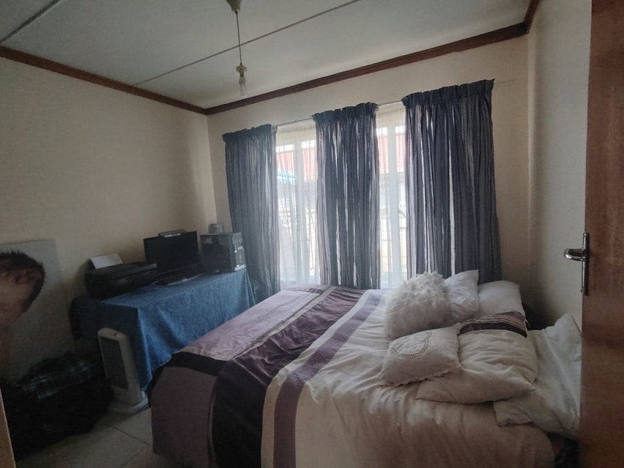  Bedroom Property for Sale in Uitsig Free State